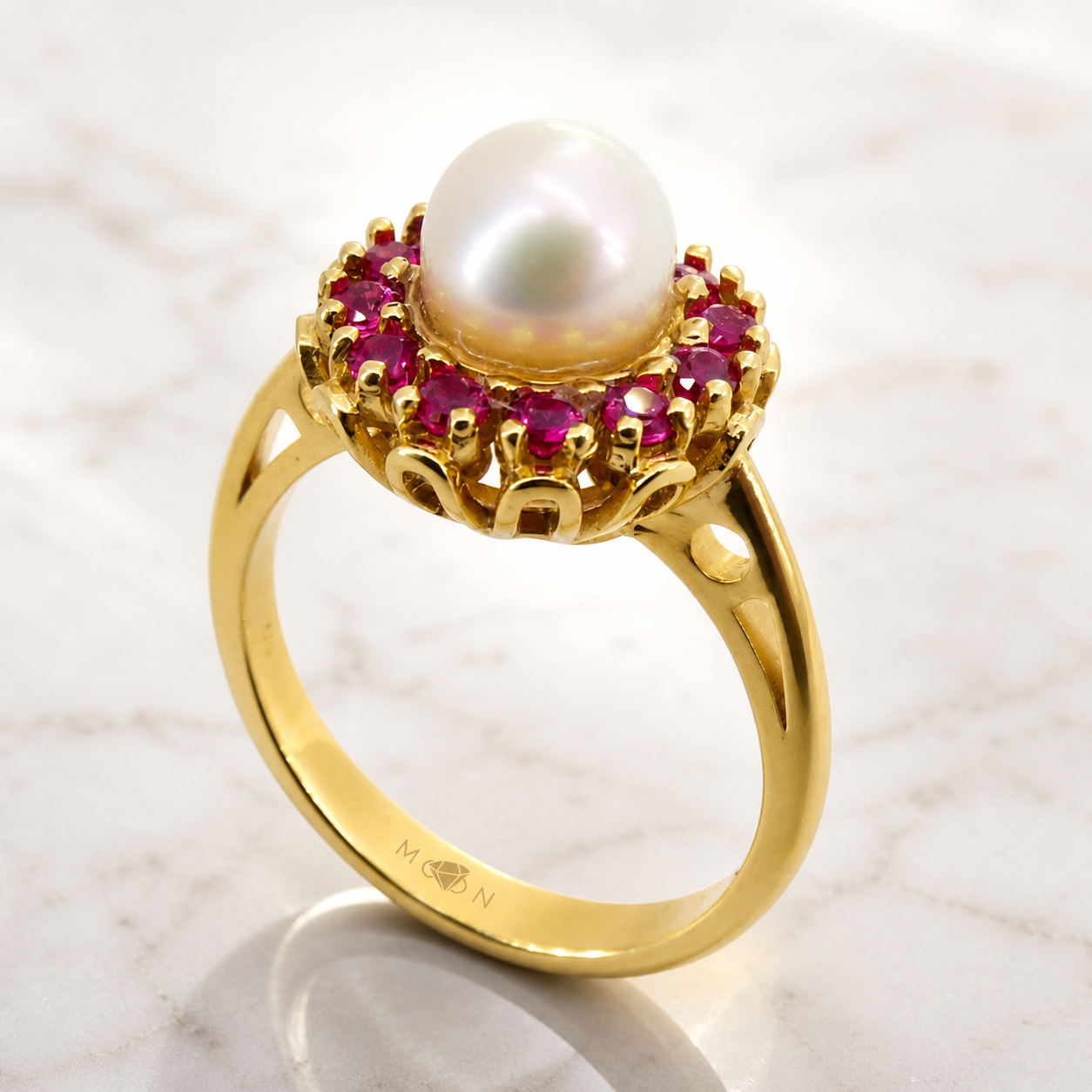 Anillo Corona Venus Dorado