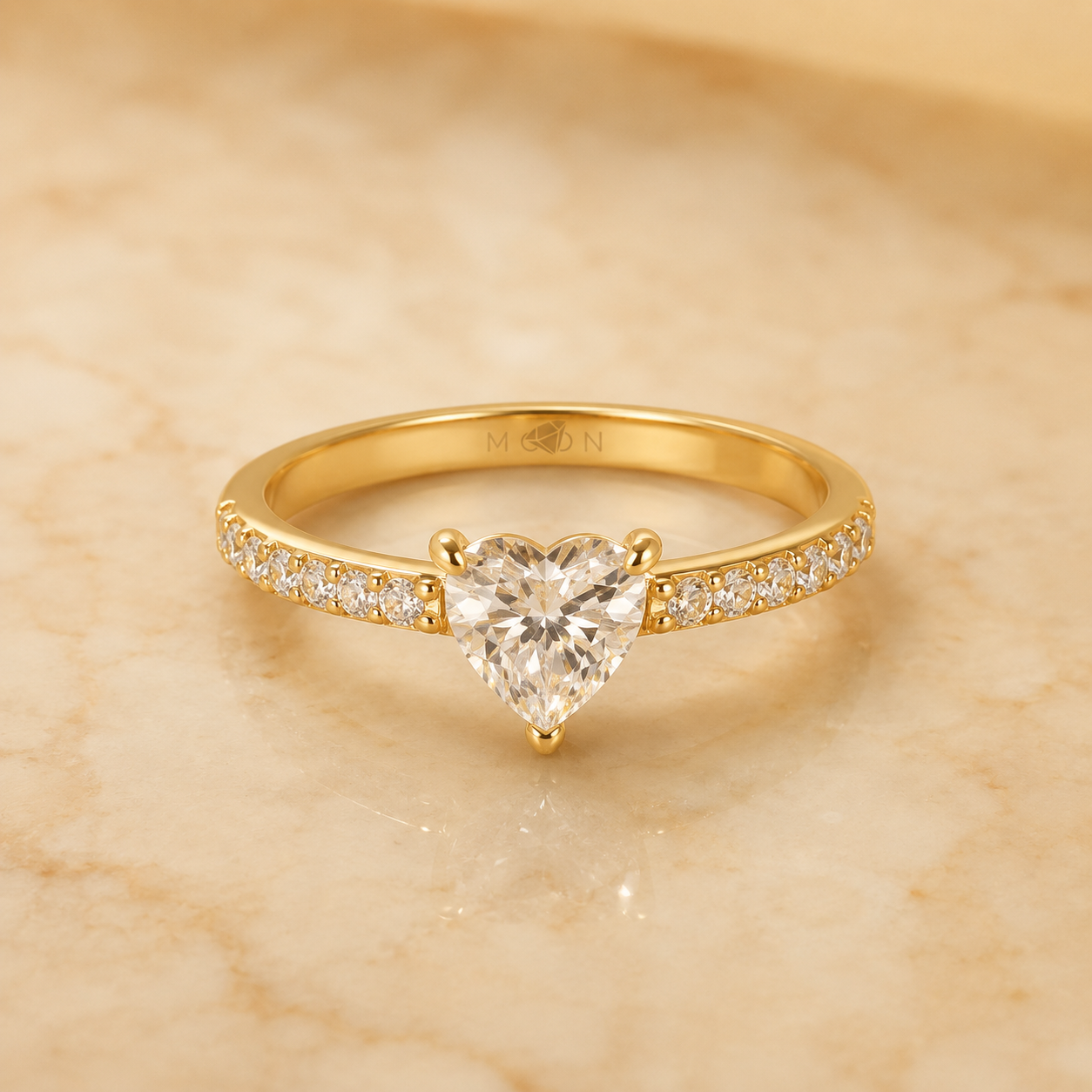 Anillo Corazón Celestial